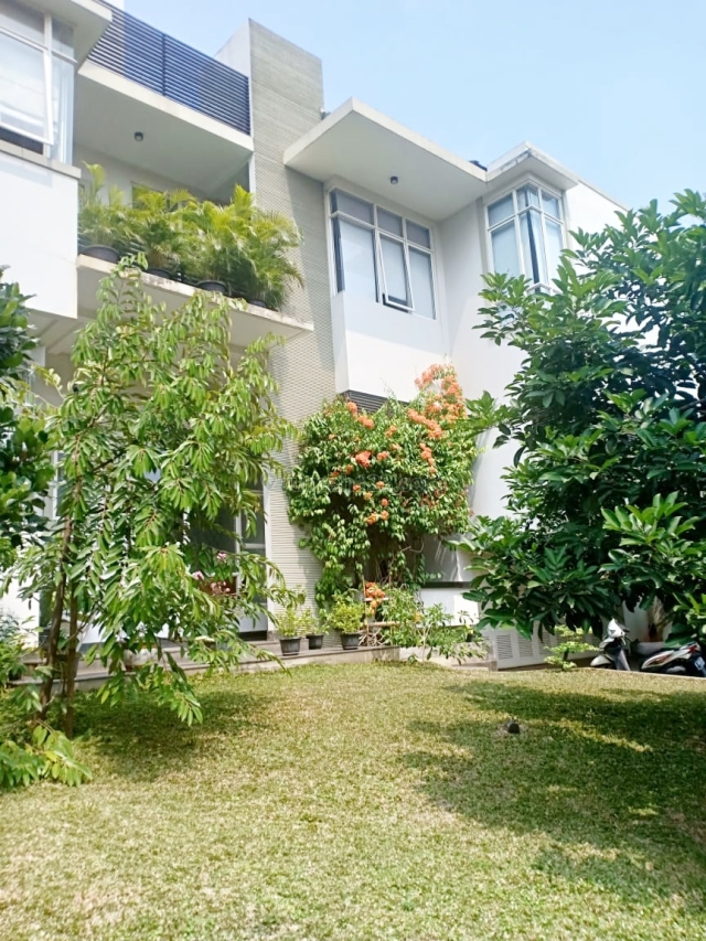 Telaga GOLF BSD Rumah ELITE DAMAI NYAMAN AMAN, SHM, Pilihan Tepat, BSD Telaga Golf, Tangerang