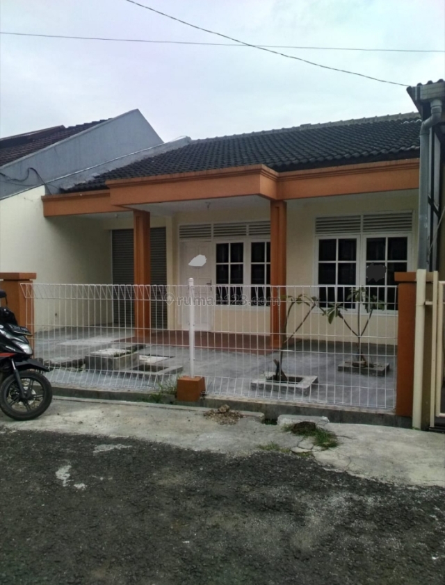 Rumah Asri Dekat Trans Studio Mall, Gatot Subroto, Bandung