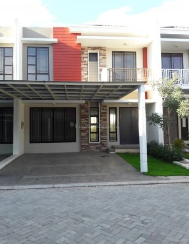 rumah asri dan cantik di green lake city , tangerang ukuran 8x18 murah, Kresek, Tangerang