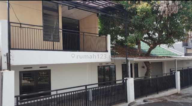 Siap Huni Daerah Turangga Pusat Kota Ada Balkon Luas, Turangga, Bandung