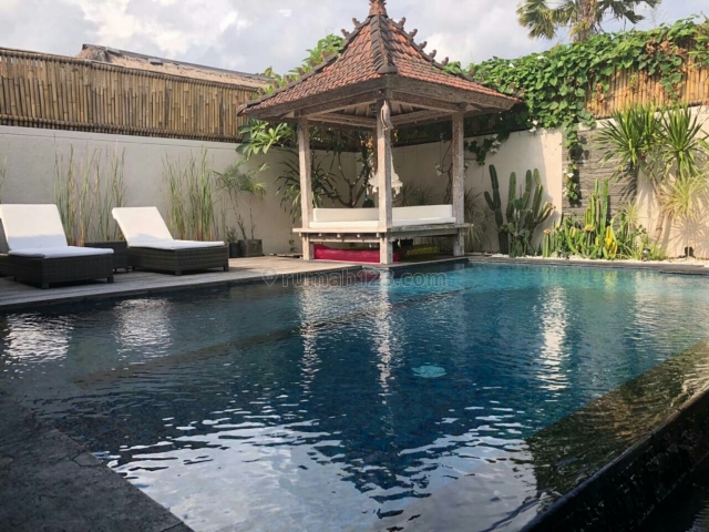 Villa joglo super langka siap Huni Di jln semat pantai Berawa canggu Badung Bali, Canggu, Badung