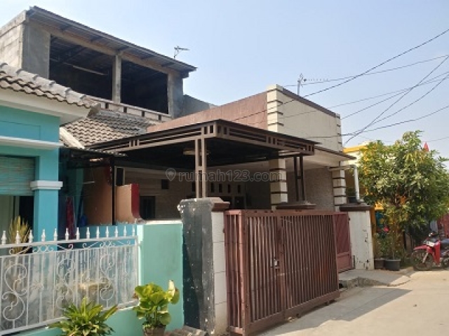 Rumah Bagus 2 Lantai Siap Huni!! Harga Masih 700san!! Di Jatimulya (71092)SN, Jatimulya, Bekasi