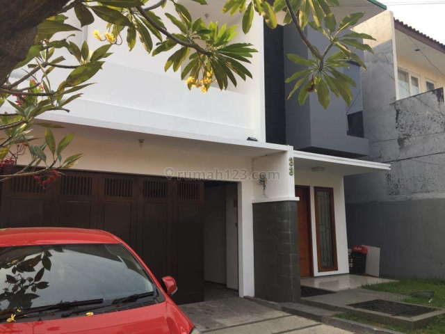 Rumah di Jalan Haji Abu, Cipete, Kemang, Jakarta Selatan, Kemang, Jakarta Selatan