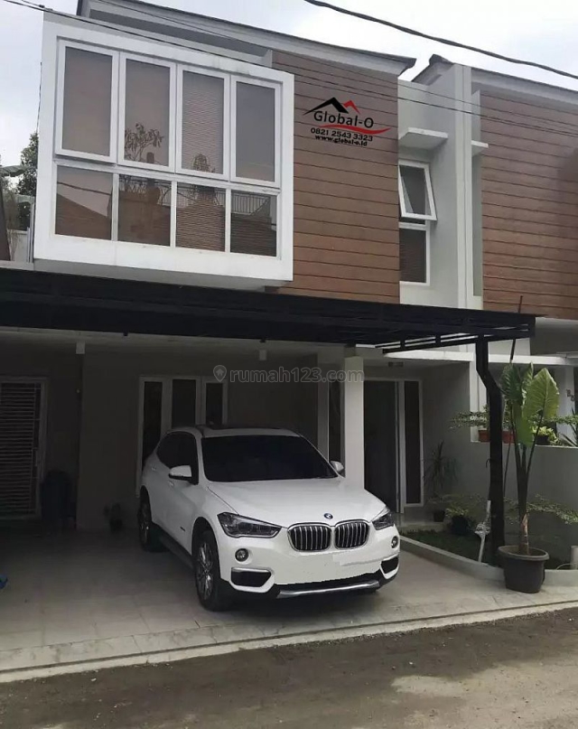 INFO Rumah Dalam residence di Lebak Bulus 2 Lantai Furnish 3Kamar Tidur! Luas Tanah: 100 m2, Lebak Bulus, Jakarta Selatan