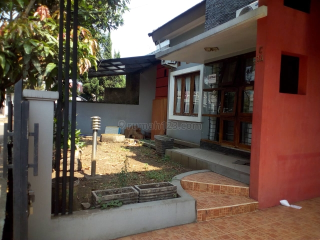 `Rumah Antapani Town House, Antapani, Bandung