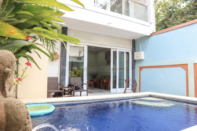 Prime Location!! Villa Modern at Heart of Seminyak, Walk Distance to Beach, Seminyak, Badung