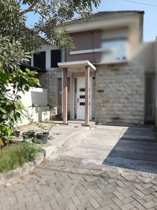 (JLA) Rumah Puri Safira (DNizar), Menganti, Gresik