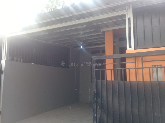 RUMAH CANTIK SIAP HUNI MURAH BANGET DI CILEDUK, Ciledug, Tangerang