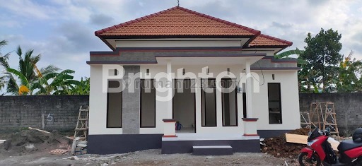 RUMAH BARU 1 LT DENGAN TANAH LUAS, DP DAN CICILAN RINGAN, DEKAT KE CANGGU DAN TANAH LOT, Kediri, Tabanan