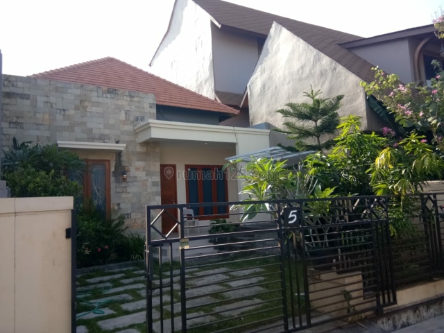 Rumah Cantik Minimalis Hanya 3 Menit dari GWK, Jimbaran, Badung