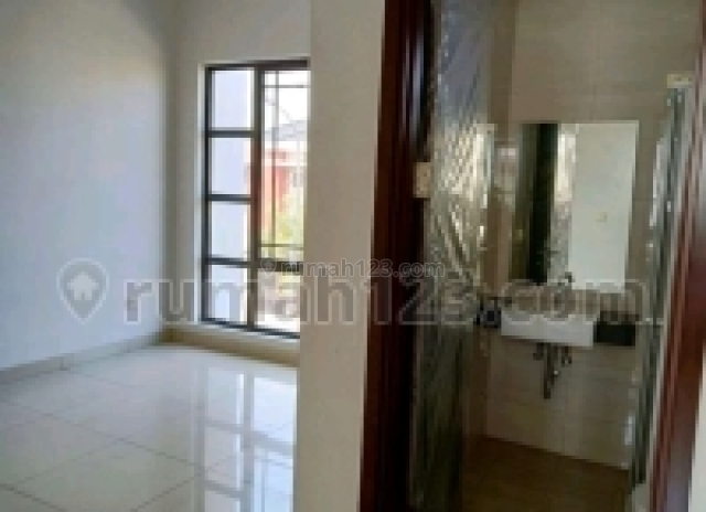 dicari beli rumah green lake city cluster asia 6x16 jakarta barat, Kresek, Tangerang