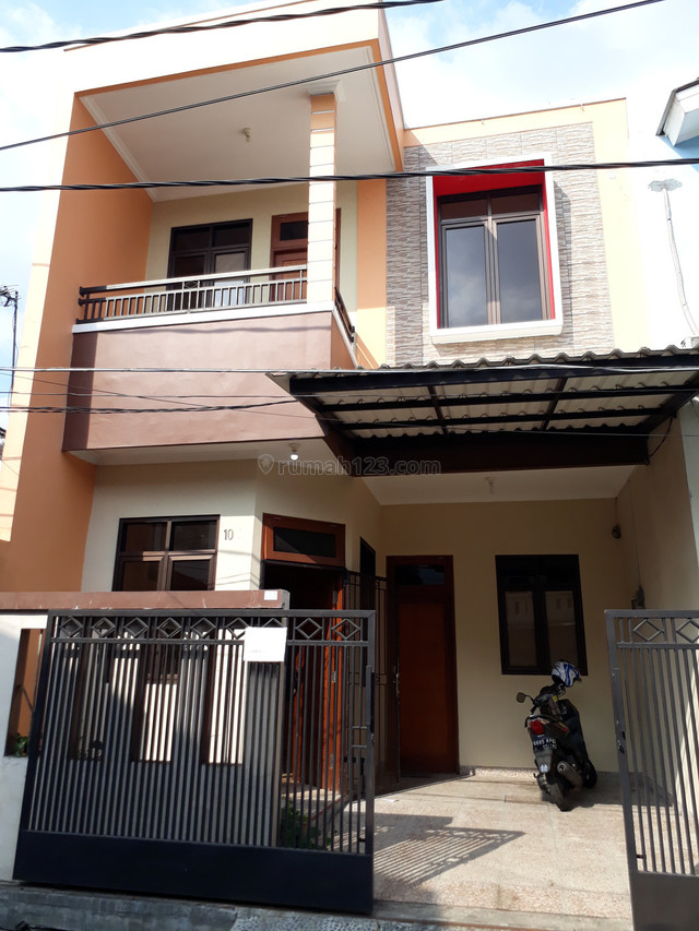 RUMAH SEWA 65 JUTA/ TAHUN DI RAWAMANGUN, Rawamangun, Jakarta Timur