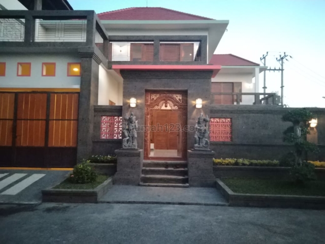 Villa / Luxury modern Balinese Villa with Ocean and GWK View at Goa Gong Jimbaran Badung Bali, Goa Gong, Badung