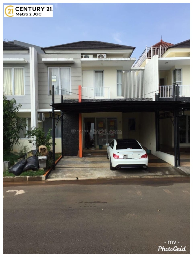 Rumah minimalis di Grand Wisata Cluster De Orange, Grand Wisata, Bekasi