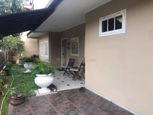 Rumah Rapi Siap Huni komplek mega cinere harga terbaik, Cinere, Jakarta Selatan