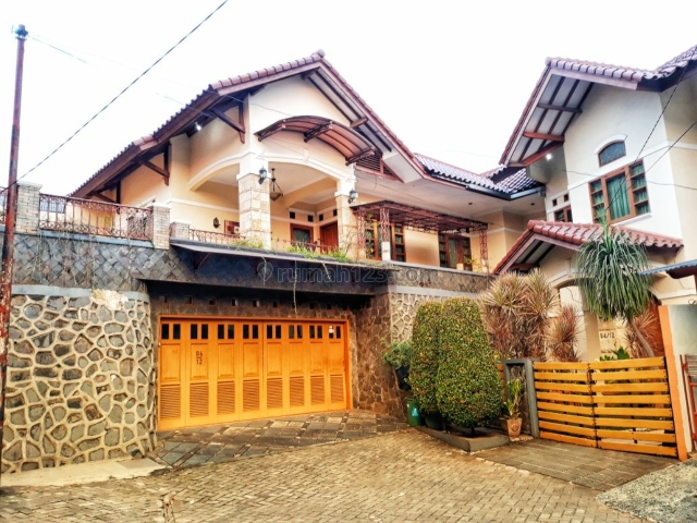 Rumah Cantik dan Nyaman di Jatibening Estate Bekasi, Jatibening, Bekasi