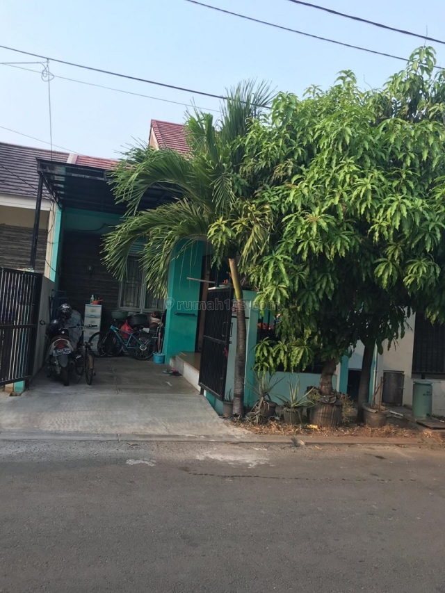 Rumah asri dan bagus di cluster ifolia, Harapan Indah, Bekasi