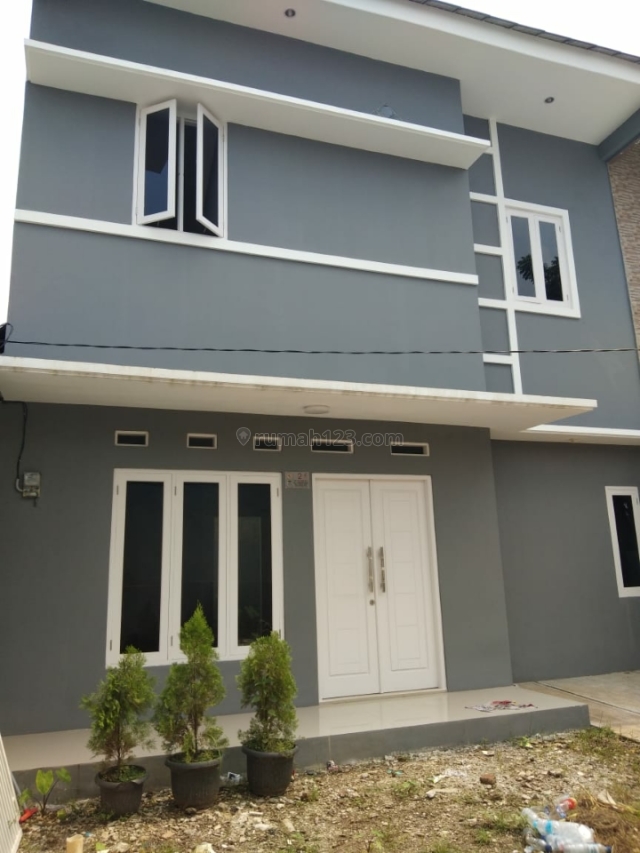 rumah di jati bening hanya 500m dari pintu tol jati bening , Jatibening, Bekasi