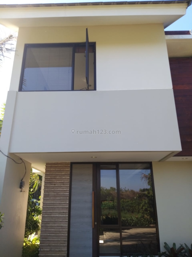 Rumah mewah 2 lantai di cluster harga Rp 706 juta bisa KPR, Bekasi, Bekasi