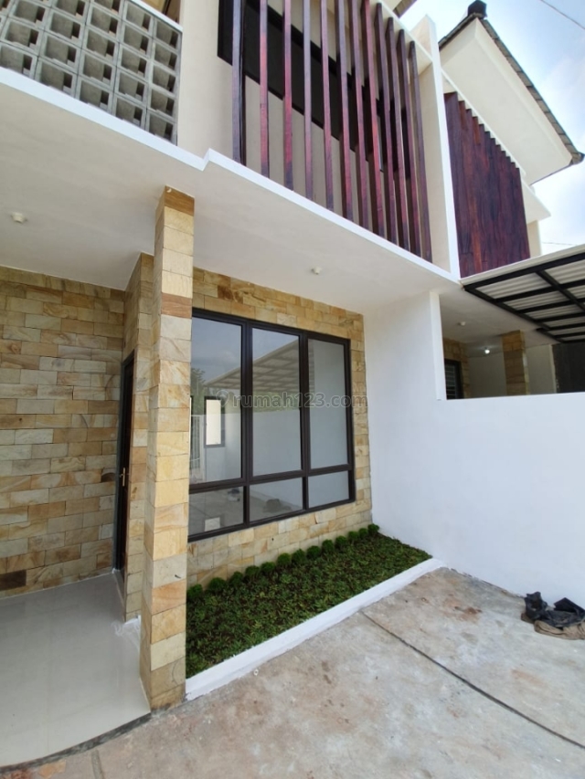 rumah 2 lantai minimalis di jatiluhur jatiasih bekasi, Jati Asih, Bekasi