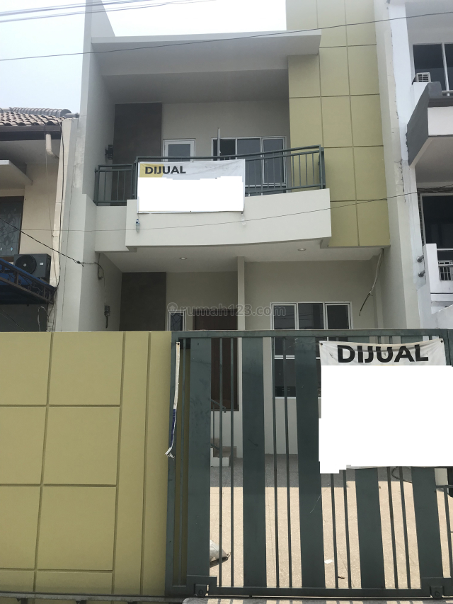 Rmh minimalis klp gading uk 6x17m 3lt full lbr jln 2,5mobil hdp selatan lokasi favorit, Kelapa Gading, Jakarta Utara