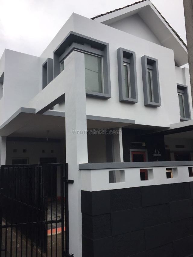 Rumah Second Gagah & Elegant Di Puri Gading Bekasi, Pondokmelati, Bekasi