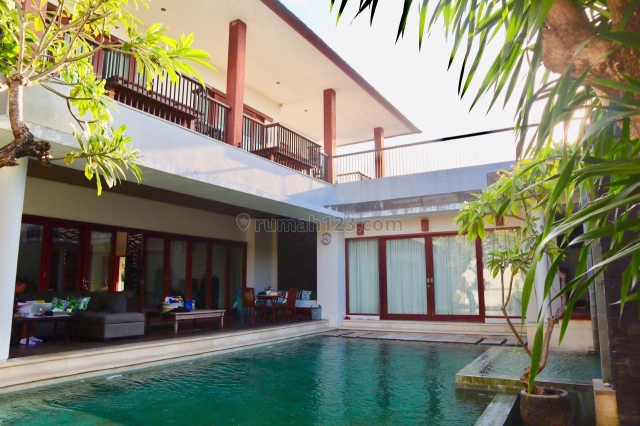 Villa pengubengan kerobokan, Kerobokan, Badung