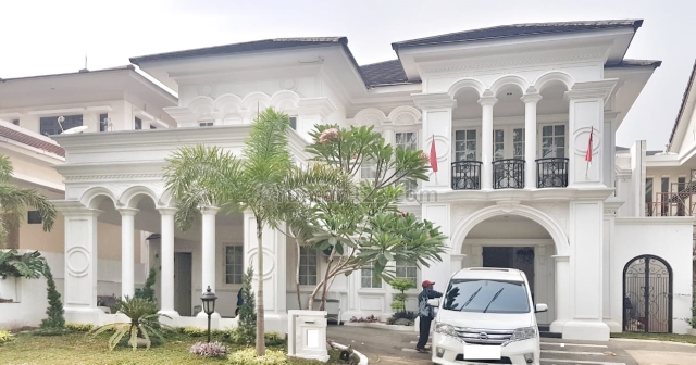 (TN) Rumah Baru dan Mewah Dengan Kolam Renang,BSD, BSD The Green, Tangerang