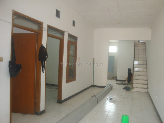 Rumah 1,5 lantai siap huni dan bersih, Taman Kopo Indah, Bandung, Taman Kopo Indah, Bandung