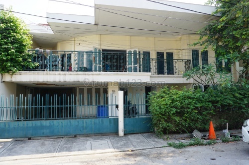 Dijual Rumah Cempaka Putih II - Zona campuran, Cempaka Putih, Jakarta Pusat