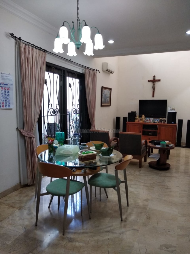 rumah crystal golf citraland surabaya barat, Citraland, Surabaya