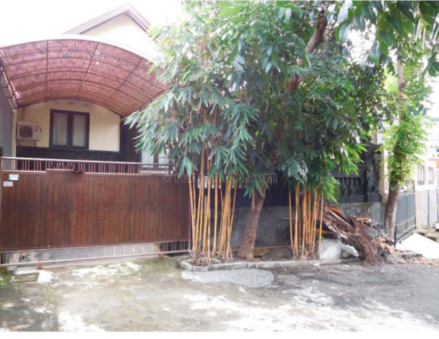 Rumah / Minimalist and comfort house at Taman Giri, Benoa Bali, Nusa Dua, Badung