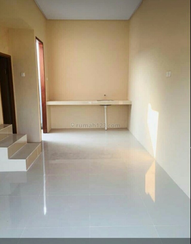 Rumah Cantik 2 Lantai Asri dan Mewah, Batu Sari, Tangerang