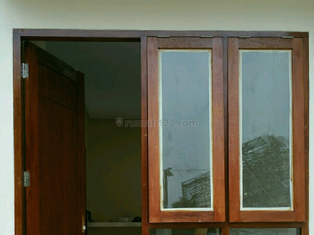 Rumah Eksklusif 2 Lantai Keren, Batu Sari, Tangerang