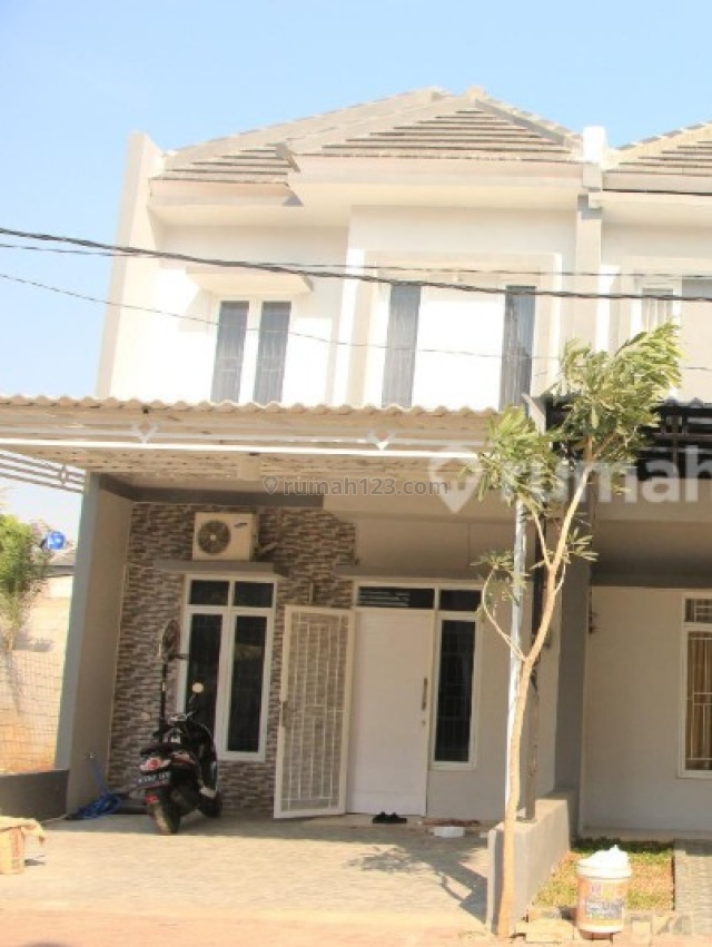 Rumah Murah Selangkah Ke Stasiun Rawabuntu Dan Serpong Di BSD City, BSD City, Tangerang