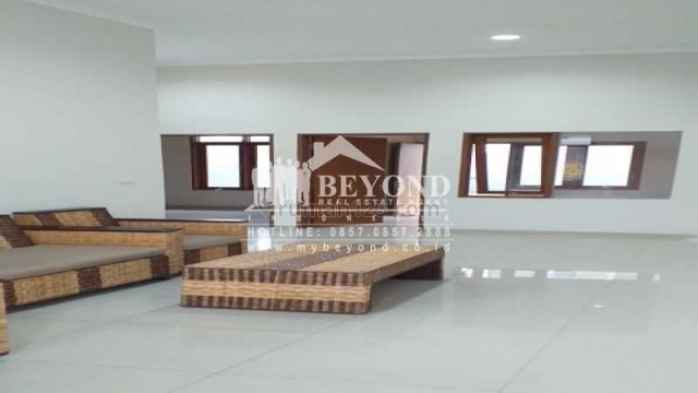 SUPER TERAWAT RUMAH SIAP HUNI DI CISARANTEI KULON ARCAMANIK BANDUNG, Arcamanik, Bandung