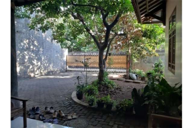 Rumah dengan tanah luas harga murah di Curug Kalimalang Bekasi, Kalimalang, Bekasi