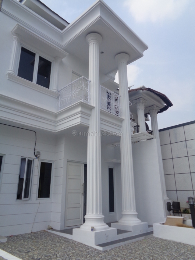 Rumah baru 2 lantai, SHM, 10 menit dari mall cinere, kawasan megapolitan cinere, Cinere, Jakarta Selatan