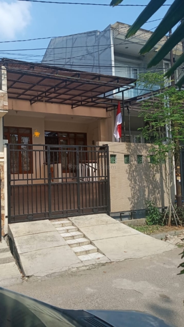Rumah Murah Gading Utama Hadap Taman, Kelapa Gading, Jakarta Utara