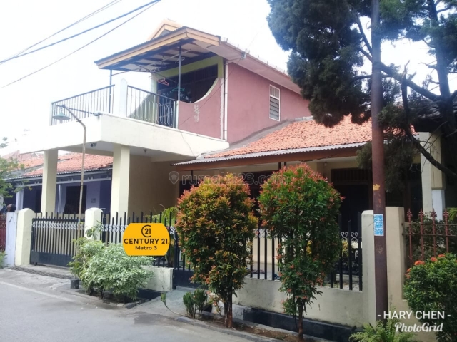Rumah 2 lantai di Komplek Barata Harapan Jaya, Harapan Jaya, Bekasi