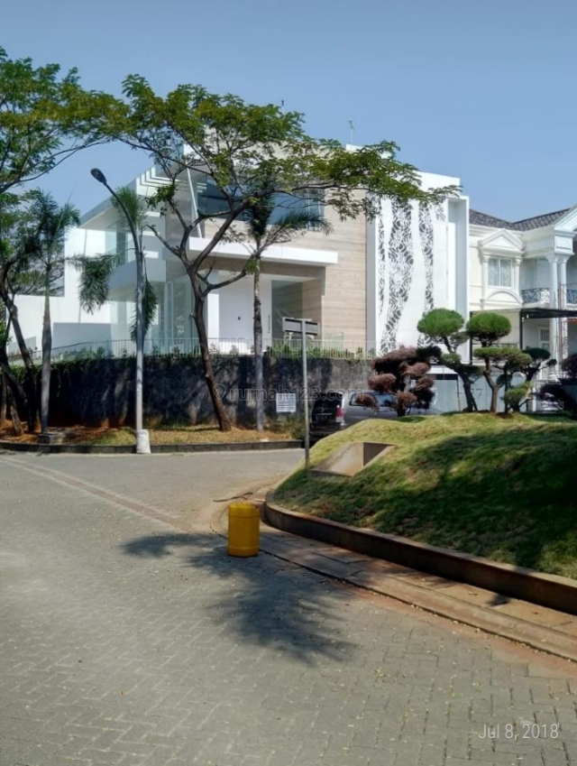 Rumah Brand New di PIK, Design Minimalis, Swimming Pool,, Pantai Indah Kapuk, Jakarta Utara