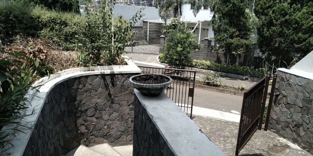 Rumah lux lt 400m/400m Setraduta Setrasari Setra murni Bandung, Setra Duta, Bandung