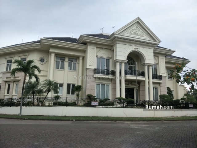 RUMAH PANTAI MUTIARA 4BR HARGA BAGUS, Pantai Mutiara, Jakarta Utara
