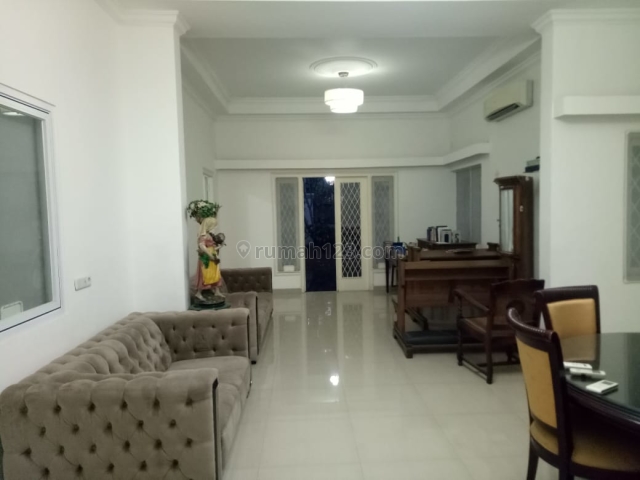 Rumah menteng dkt Sudirman., Menteng, Jakarta Pusat