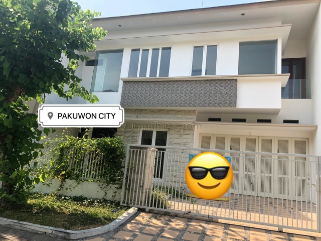 Rumah Pakuwon City New Gress, Pakuwon City, Surabaya