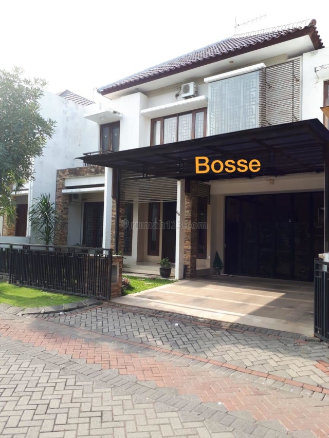 Rumah Minimalis baru Posisi Hook di Kertajaya Indah, kertajaya, Surabaya