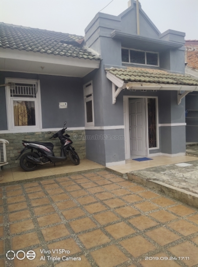 Rumah dalam komplek perumahan grand depok residence tanah baru beji depok, Tanah Baru, Depok
