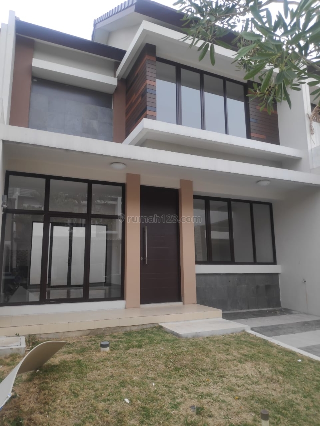 Promo Akhir Tahun Rumah Cosmo Estate Lippo Cikarang,Kolam Renang di Cluster & Siap Huni, Cikarang, Bekasi