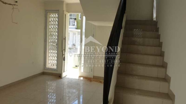 RUMAH MURAH 2 LANTAI, Gede Bage, Bandung