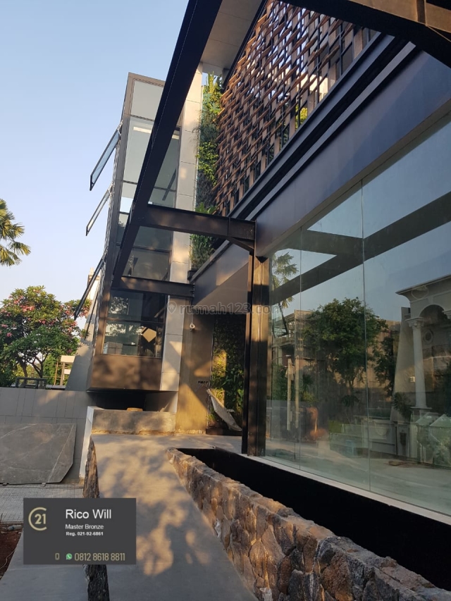RUMAH PIK Brandnew DESAIN MODERN MINIMALIS, Pantai Indah Kapuk, Jakarta Utara